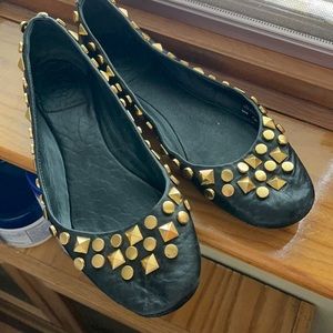 Tory Burch black leather flats